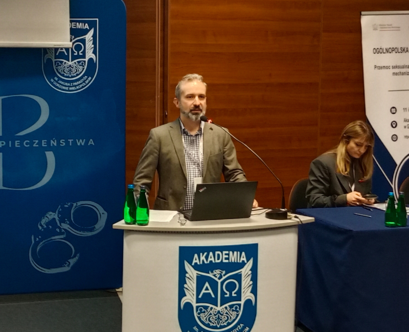 Zdjęcie główne konferencja